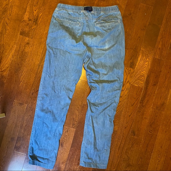 Uniqlo U Lightweight Summer Pants - Picture 3 of 3